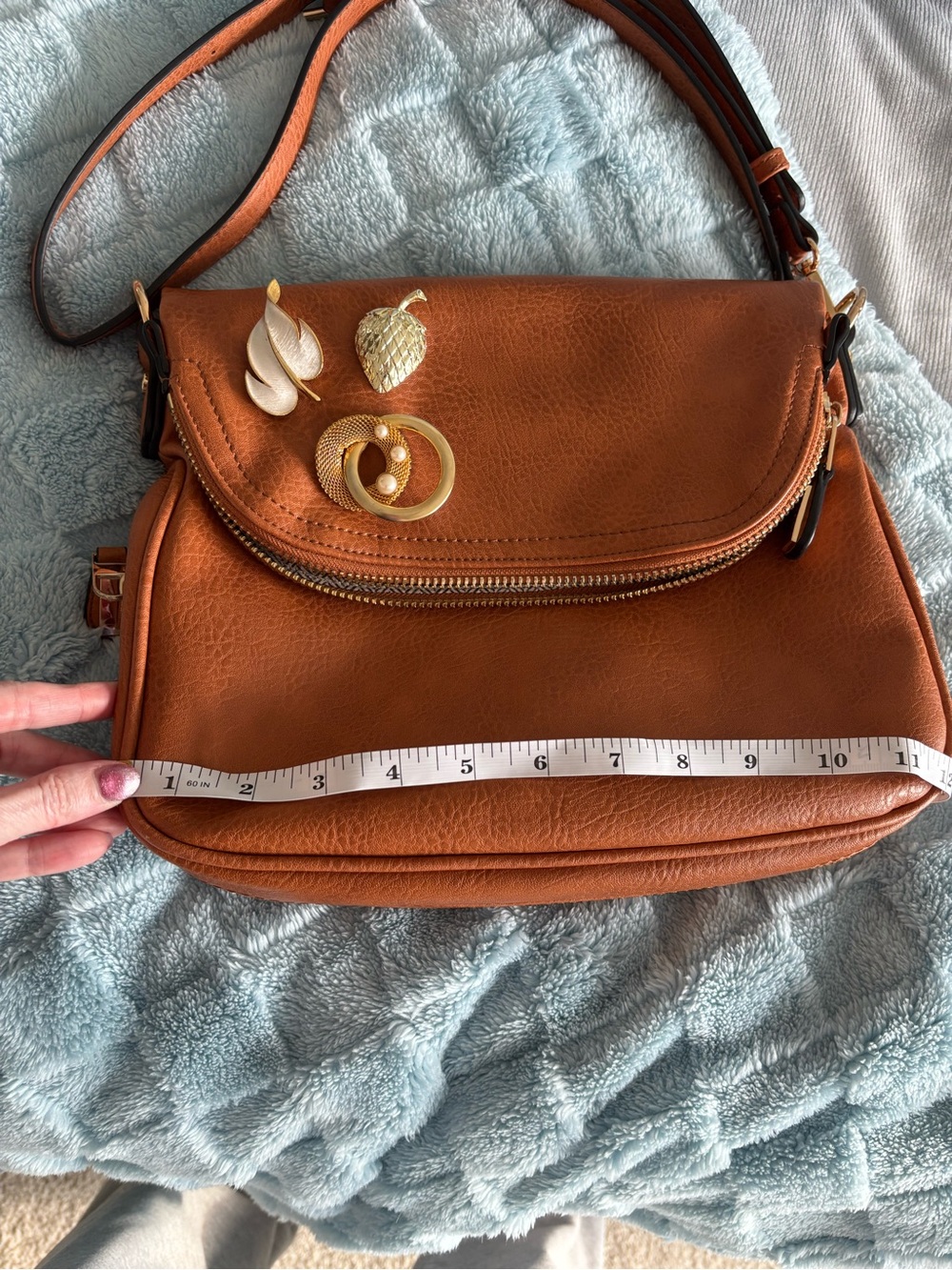 Leather Crossbody Bag in Cognac Brown - Picture 3 of 10